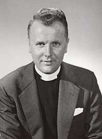 Rev Robert Wood
